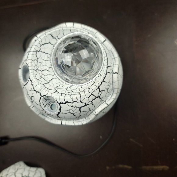 Dinosaur Egg LED Galaxy Projector Light White Noise Bluetooth Speaker Night Lamp - Picture 4 of 8